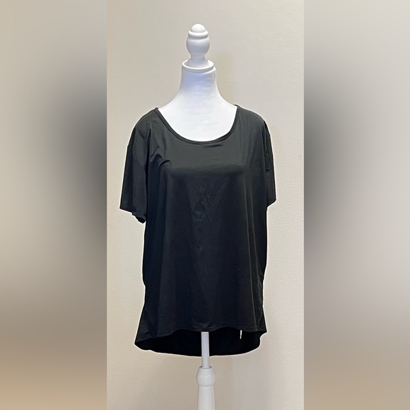 Champion Women’s Black XXL Open Back Workout Shirt - Picture 1 of 4